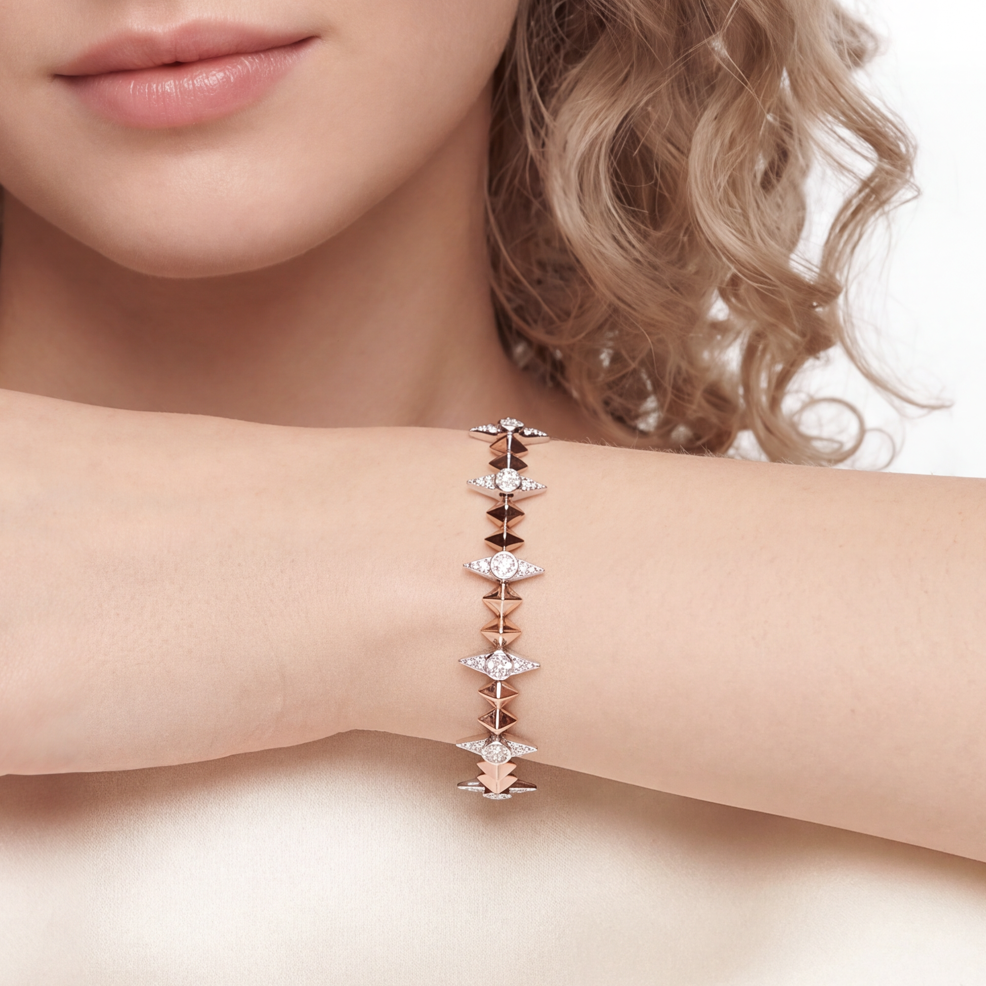 1,04 Karat Rose Gold Pırlanta Bileklik